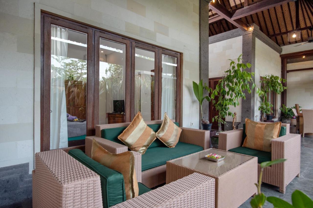 Bidadari Villa Seminyak Buitenkant foto